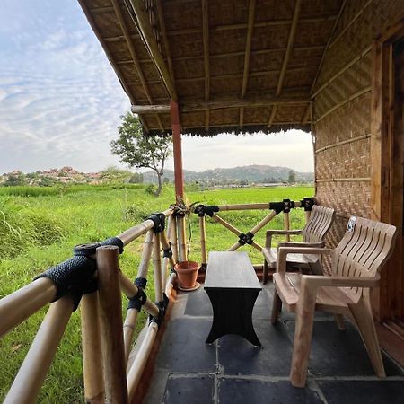 Hampi Rasta Cafe Hotel Buitenkant foto